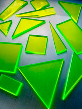 Load image into Gallery viewer, Alien 14 Puzzle